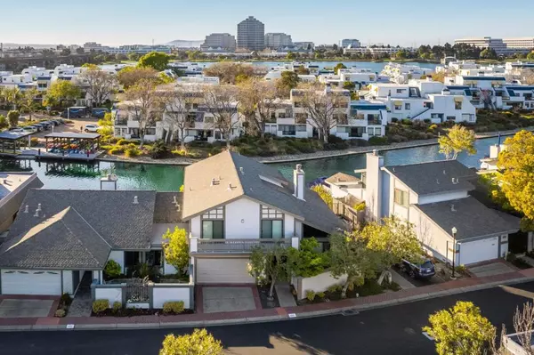 957 Pizarro LN, Foster City, CA 94404