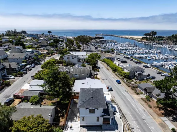 Santa Cruz, CA 95062,380 Lake AVE