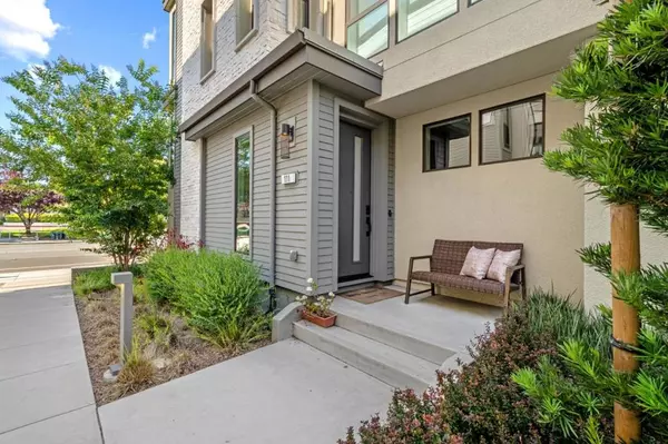 Santa Clara, CA 95051,2910 Sanor PL #111