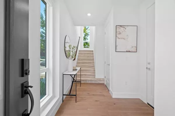 Santa Clara, CA 95051,2910 Sanor PL #111
