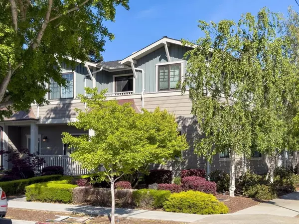 904 Bayswater AVE #6, Burlingame, CA 94010