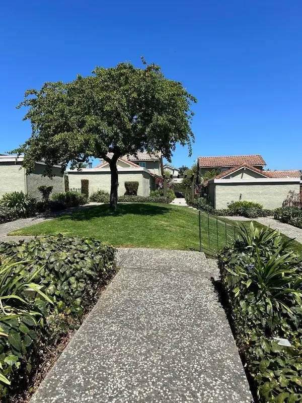 Watsonville, CA 95076,179 Crestview CT