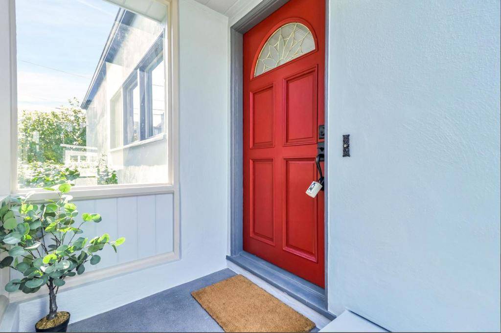 Daly City, CA 94015,58 Pinehaven DR