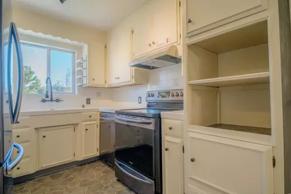 Cupertino, CA 95014,10371 Miller AVE