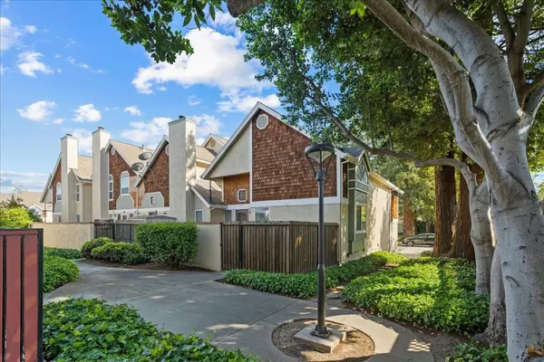 1150 Weldon LN, San Jose, CA 95131