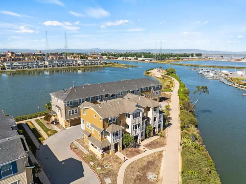 644 Turnbuckle DR #2002, Redwood City, CA 94063
