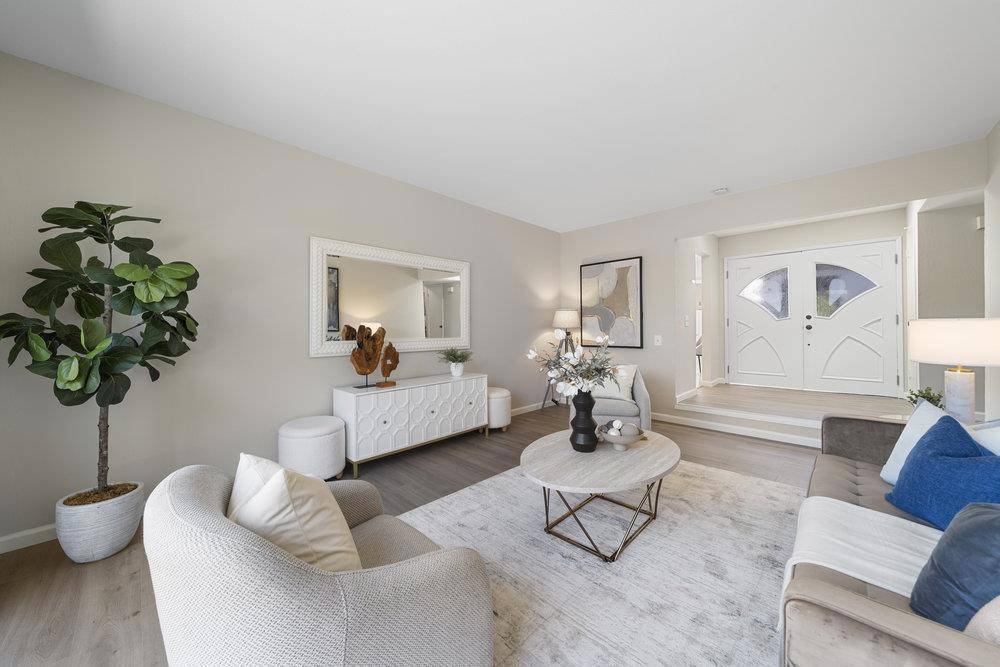 Foster City, CA 94404,1231 Swordfish ST
