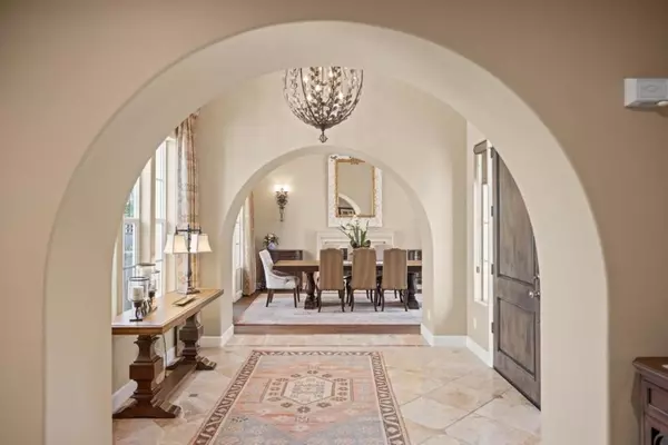 Monterey, CA 93940,220 Mirasol WAY