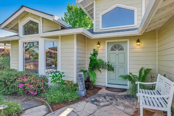 Palo Alto, CA 94306,2970 South CT