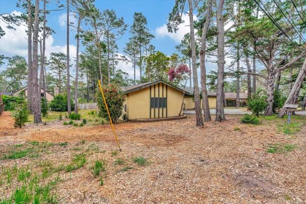 Pebble Beach, CA 93953,4056 Ronda RD