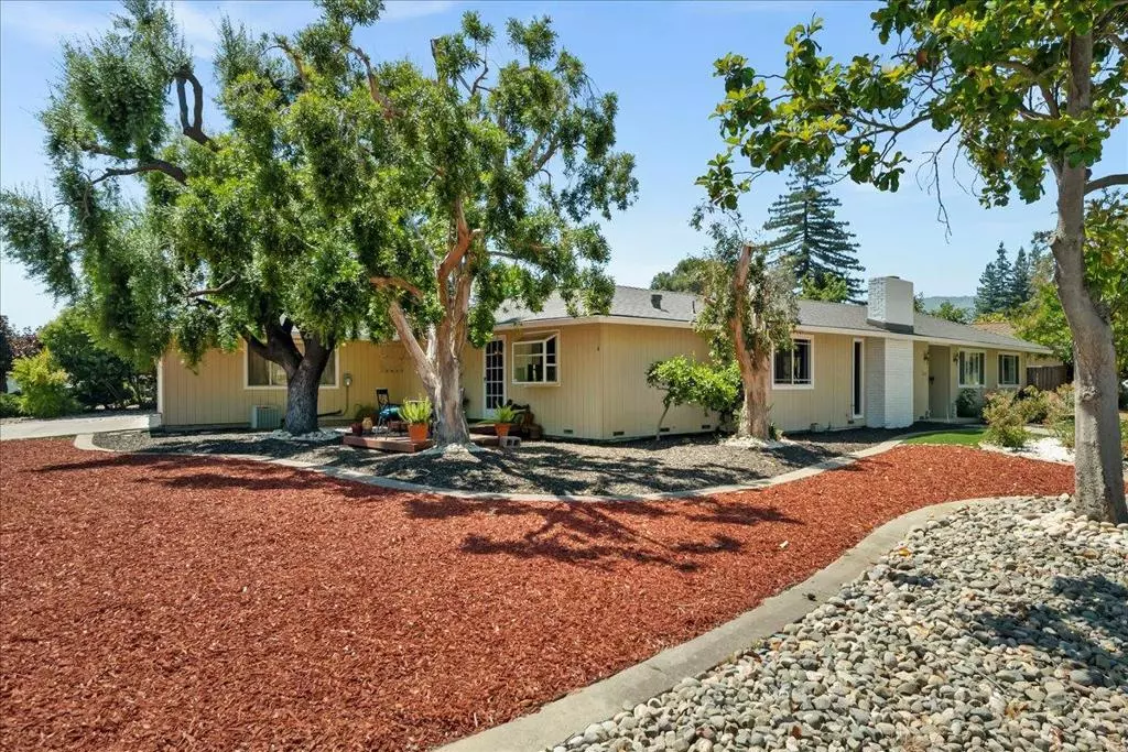 Saratoga, CA 95070,13124 Via Ranchero DR