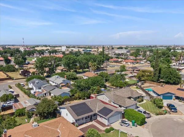 Gustine, CA 95322,610 Eureka CT