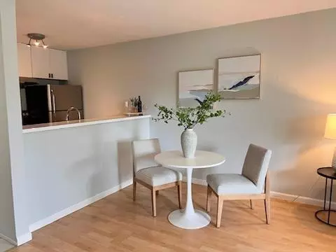 Daly City, CA 94015,1551 Southgate AVE #132