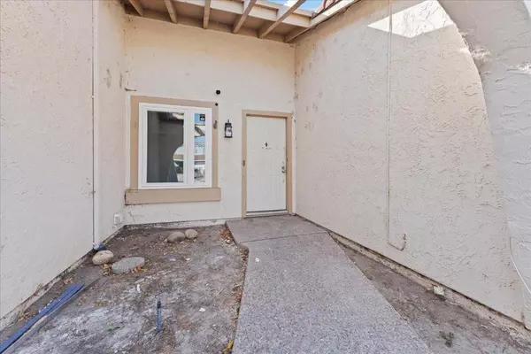 Lathrop, CA 95330,17156 Kestrel CT