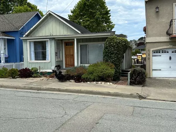 Pacific Grove, CA 93950,132 19th ST
