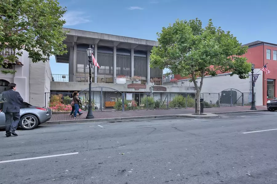449 Alvarado ST, Monterey, CA 93940