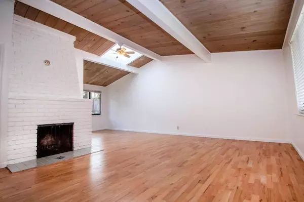 Pacific Grove, CA 93950,747 Rosemont AVE