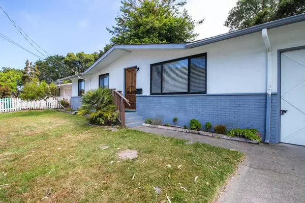 Pacific Grove, CA 93950,747 Rosemont AVE