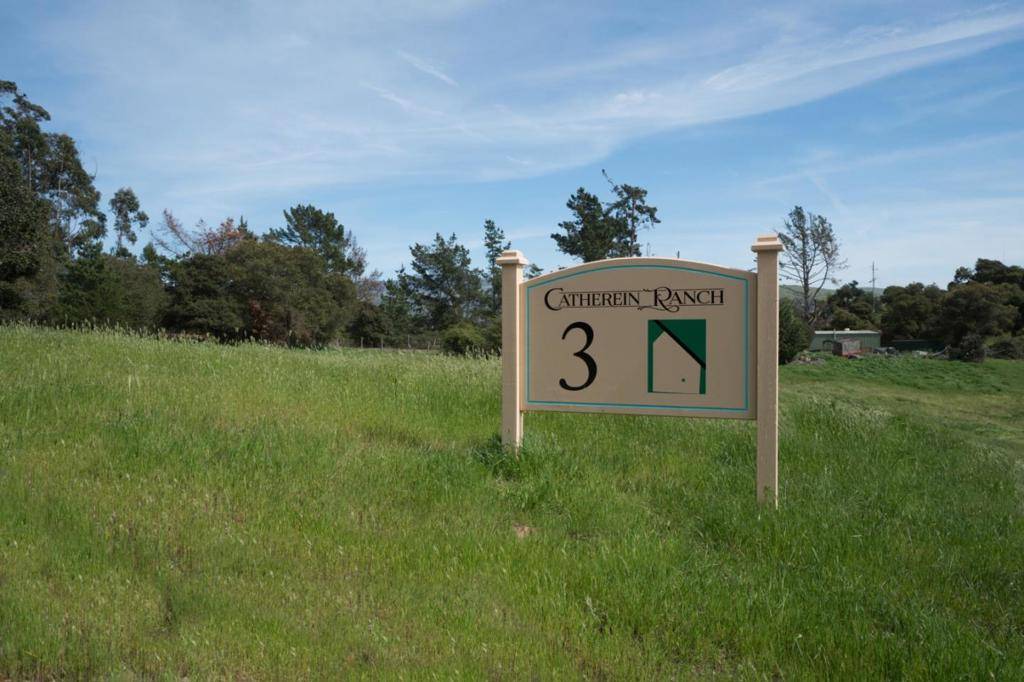 9005 Hidden Canyon RD, Salinas, CA 93907