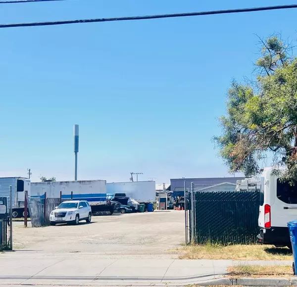 Santa Cruz, CA 95062,1600 Brommer ST