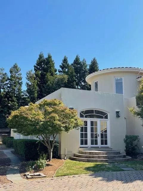 4150 Old Adobe RD, Palo Alto, CA 94306