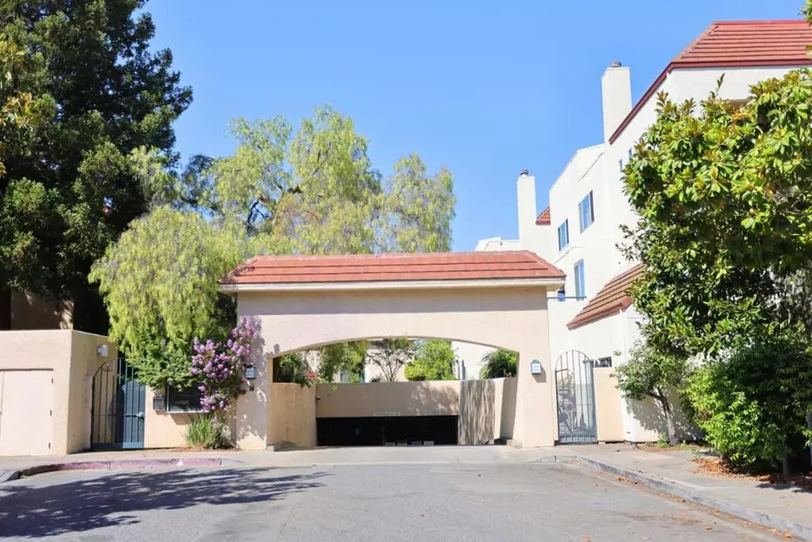 2585 Park BLVD #Z206, Palo Alto, CA 94306