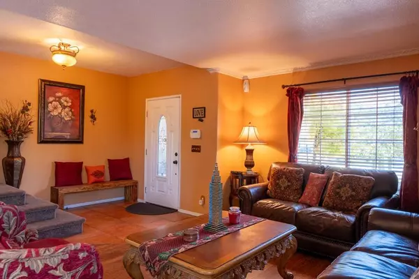 Los Banos, CA 93635,2791 Swan LN