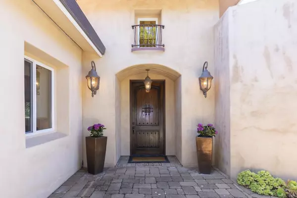 25950 Colt LN,  Carmel Valley,  CA 93924