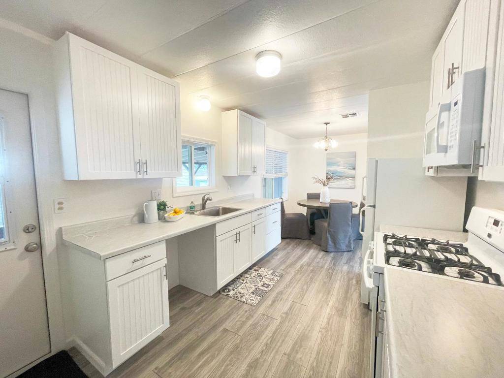 19 Canada Cove Ave, Half Moon Bay, CA 94019