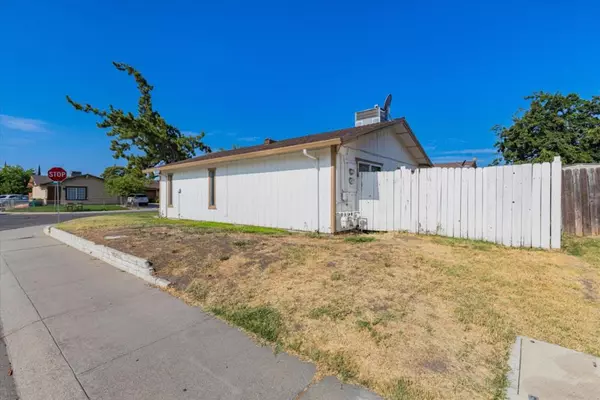 Stockton, CA 95210,339341 Greenoch WAY