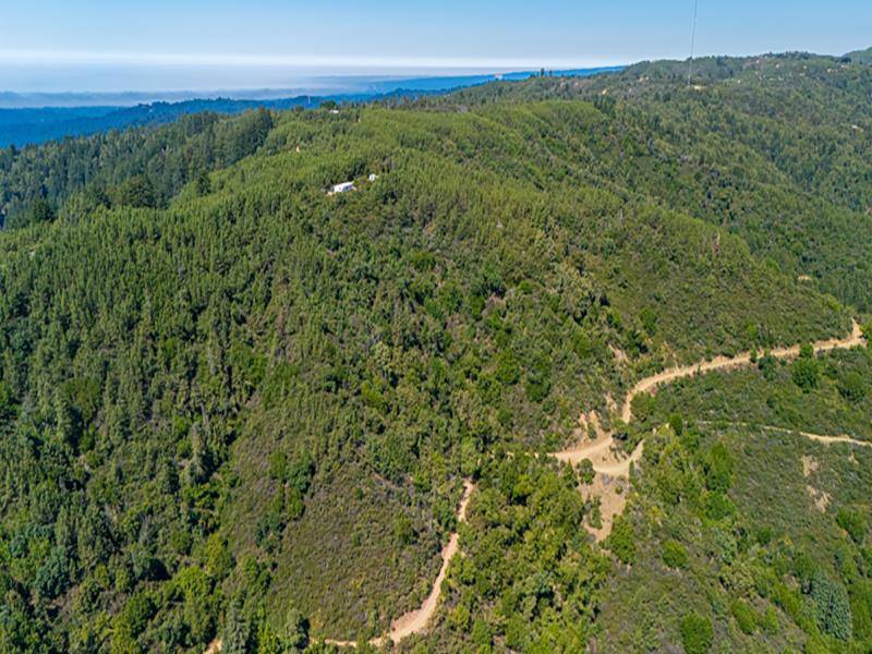 Gilroy, CA 95020,924 Croy Ridge RD