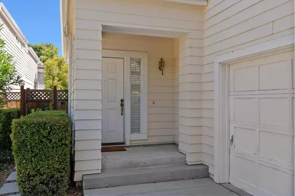 Cupertino, CA 95014,11772 Trinity Spring CT