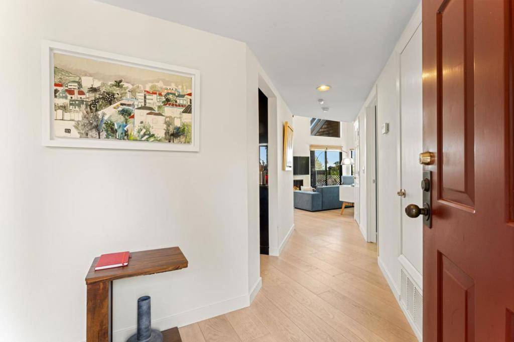 Stanford, CA 94305,72 Peter Coutts CIR