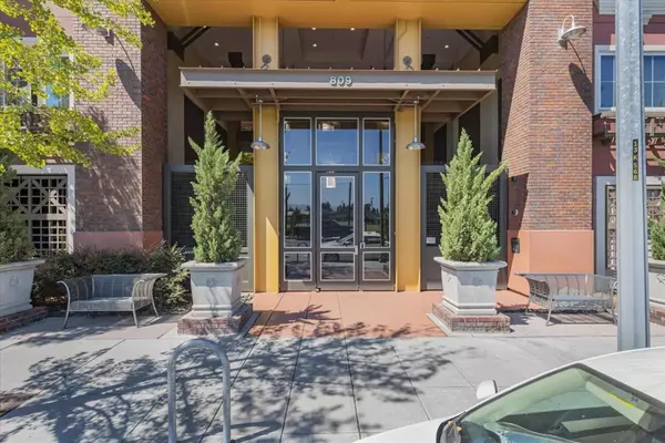 San Jose, CA 95126,809 Auzerais AVE #211