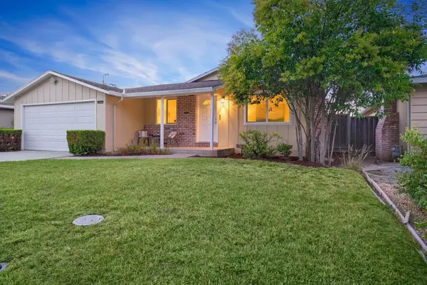 Cupertino, CA 95014,7457 Rollingdell DR
