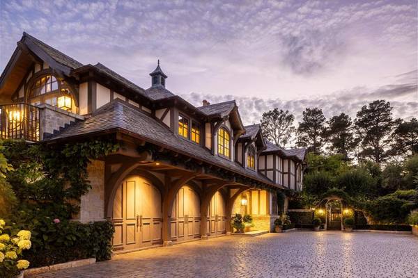 2 La Pradera LN, Carmel, CA 93923
