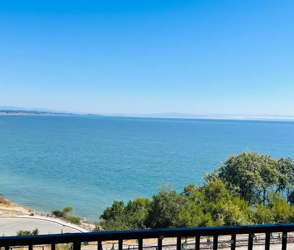 Capitola, CA 95010,870 Park AVE #309