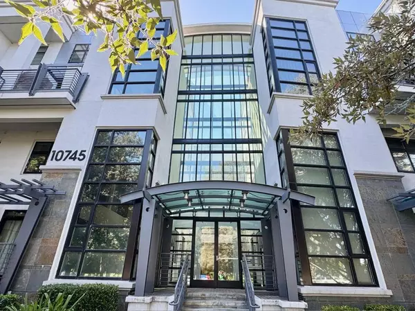10745 N De Anza BLVD #124, Cupertino, CA 95014