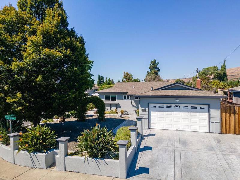 1113 Park Brook CT, Milpitas, CA 95035