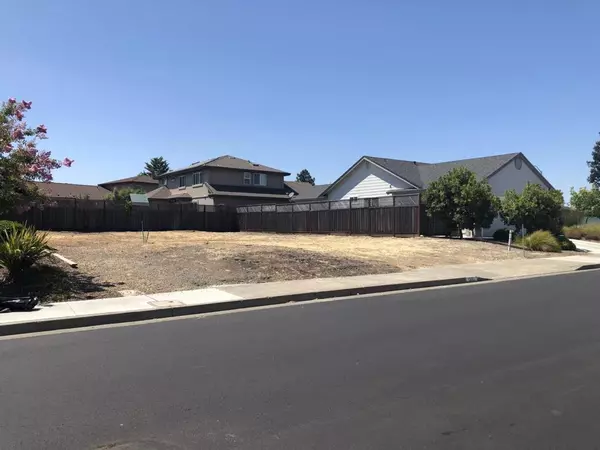 Santa Rosa, CA 95403,1881 Crimson LN