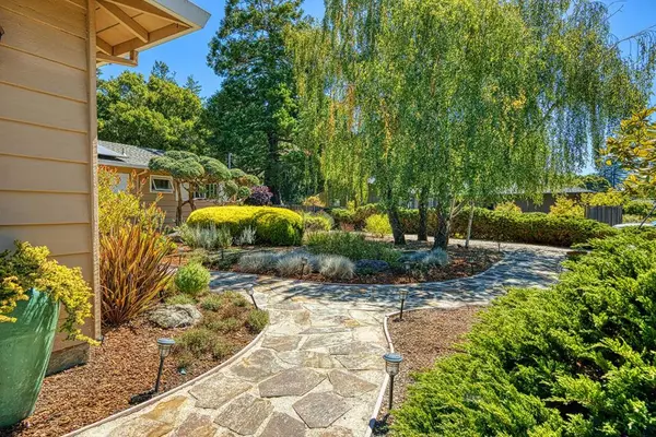 Aptos, CA 95003,1730 Jennifer DR