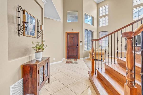 Salinas, CA 93906,1880 Gamay WAY