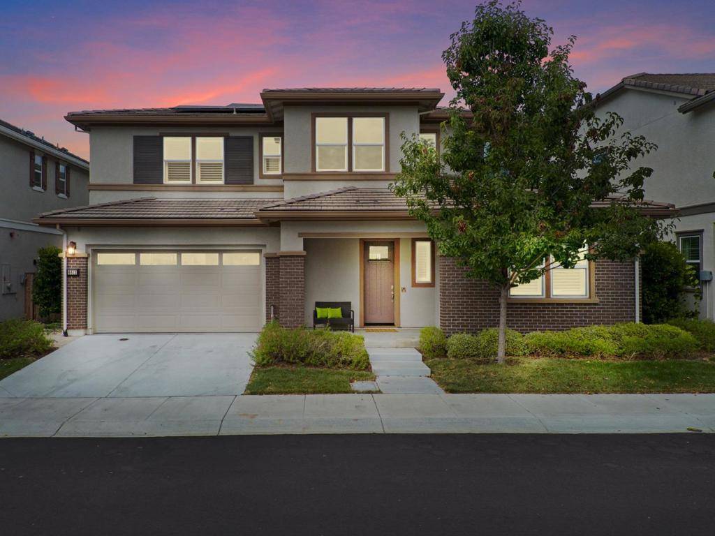 6613 Purple Crab DR, Newark, CA 94560