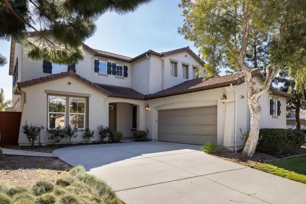 Seaside, CA 93955,5030 Peninsula Point DR