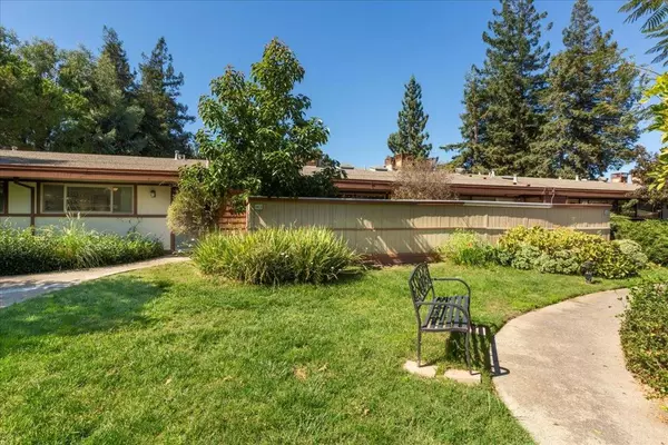 Mountain View, CA 94043,500 W Middlefield RD #183