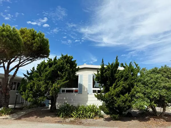 22 Sea Breeze DR,  Half Moon Bay,  CA 94019
