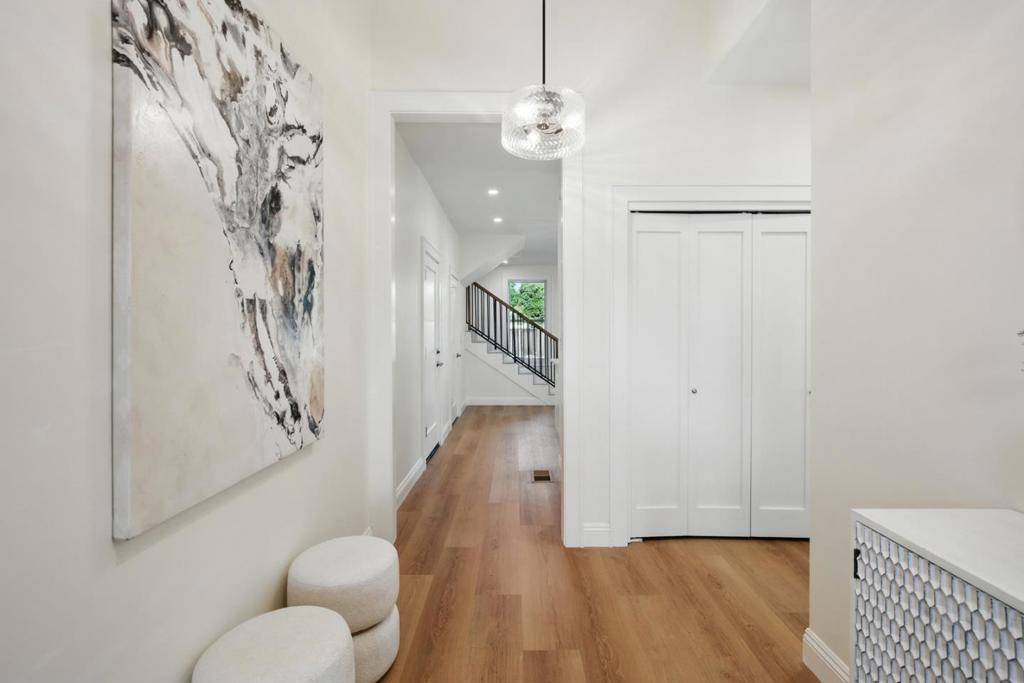 Sunnyvale, CA 94089,262 Twinlake DR