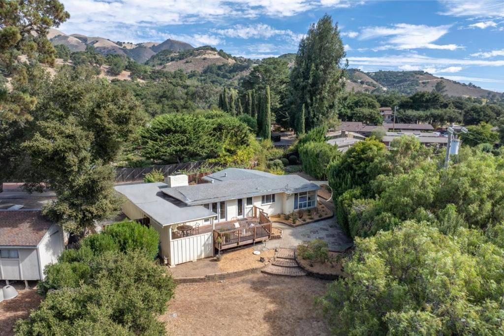 5 Laurel DR, Carmel Valley, CA 93924