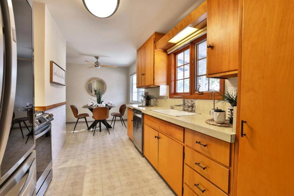 Santa Clara, CA 95051,613 Bucher AVE
