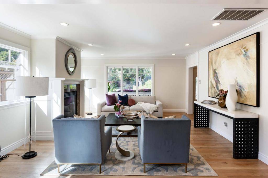 Palo Alto, CA 94306,539 Irven CT